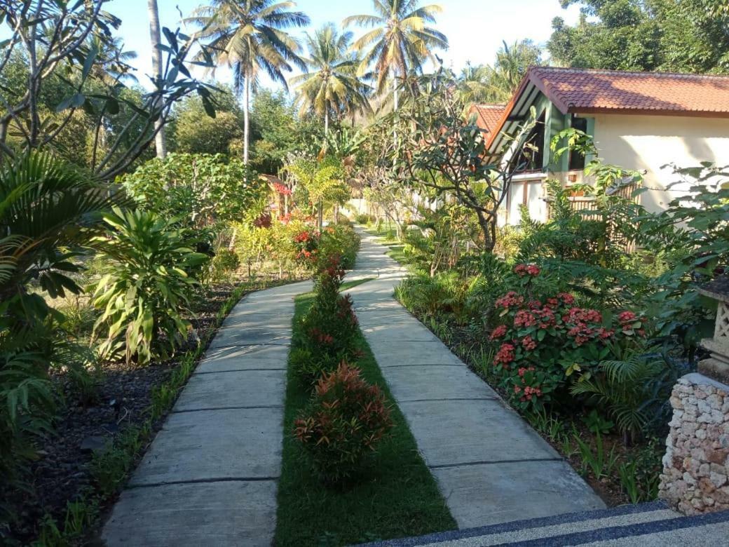 The Hamlet Hotel Kuta  Exterior foto